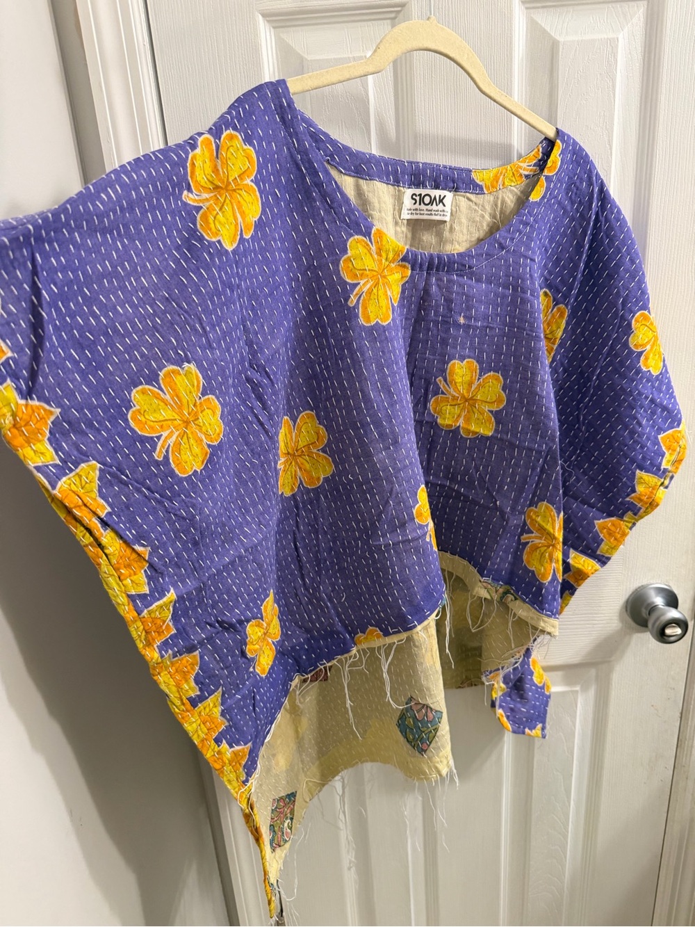 Reversible Kantha High-Low Top - Picture 2 of 13